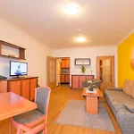 Esplanade & Rialto Hotel 3*