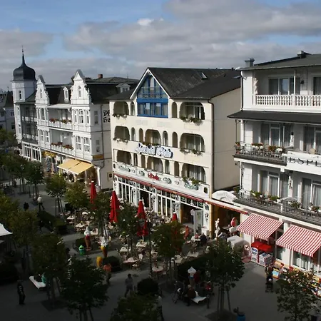 Esplanade & Rialto Hotel