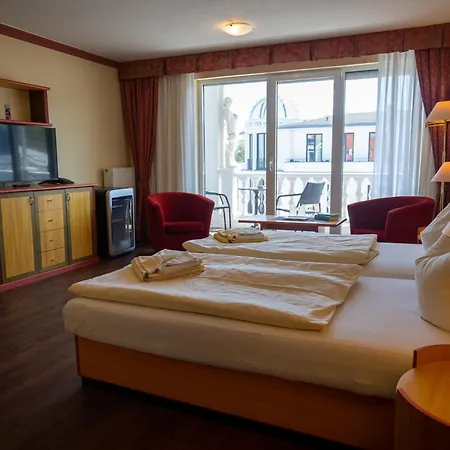 Hotel Esplanade & Rialto 3*