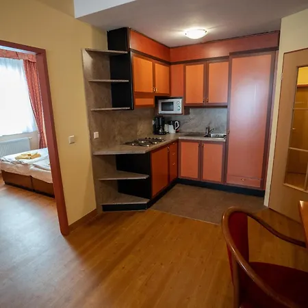 Esplanade & Rialto 3*