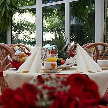 Esplanade 3* Binz