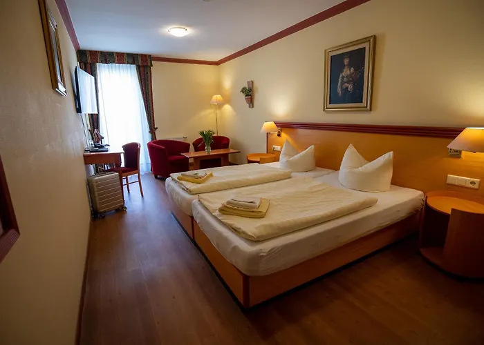 Esplanade & Rialto 3* Binz