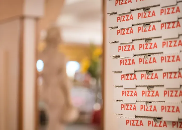 Esplanade & Rialto Hotel